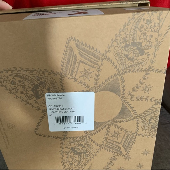 Free People James Chelsea Ankle Boots in White New in Box - Picture 6 of 16